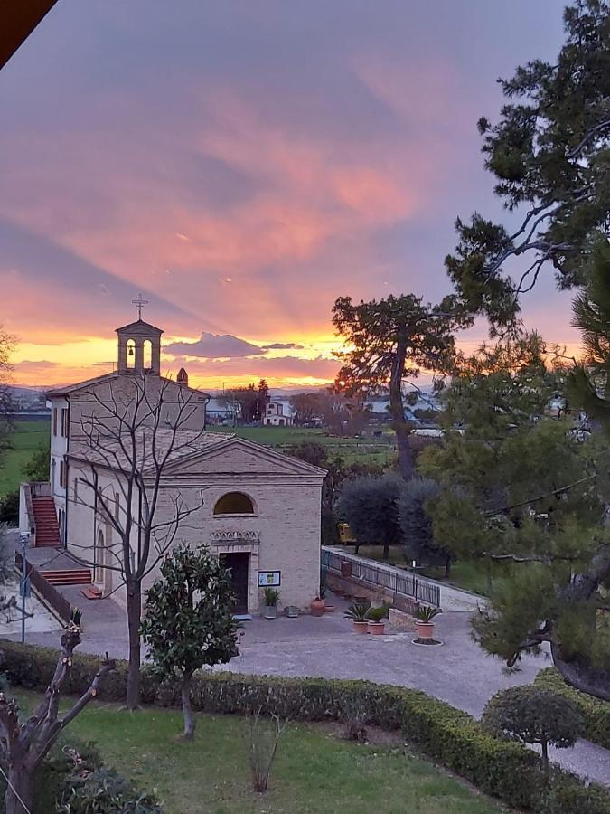 Monolocali B&B Santa Maria Apparente Civitanova Marche Luaran gambar
